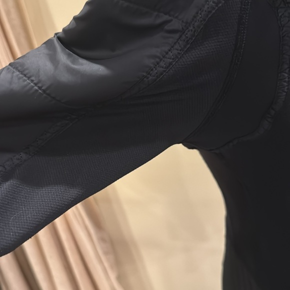 Lululemon Athletica size 4 Jacket - Picture 7 of 8